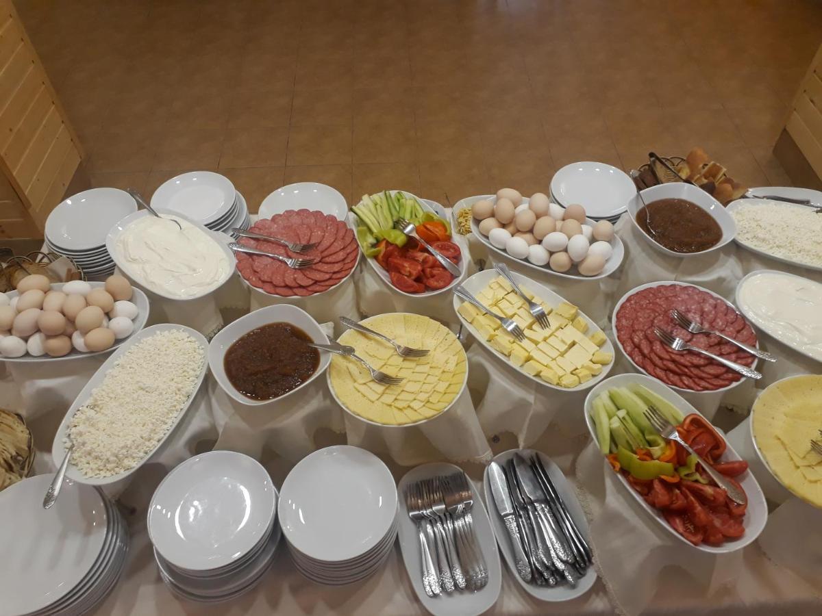 גוריס Yeghevnut Hotel מראה חיצוני תמונה