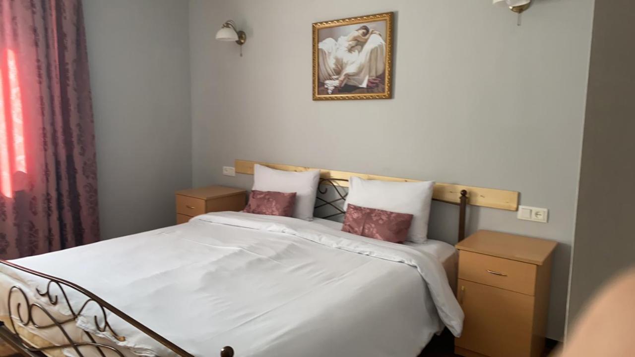 גוריס Yeghevnut Hotel מראה חיצוני תמונה
