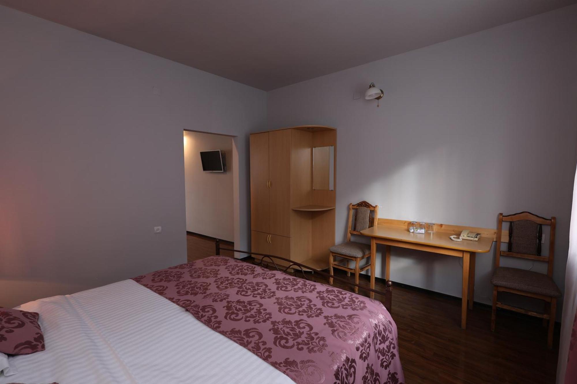גוריס Yeghevnut Hotel מראה חיצוני תמונה