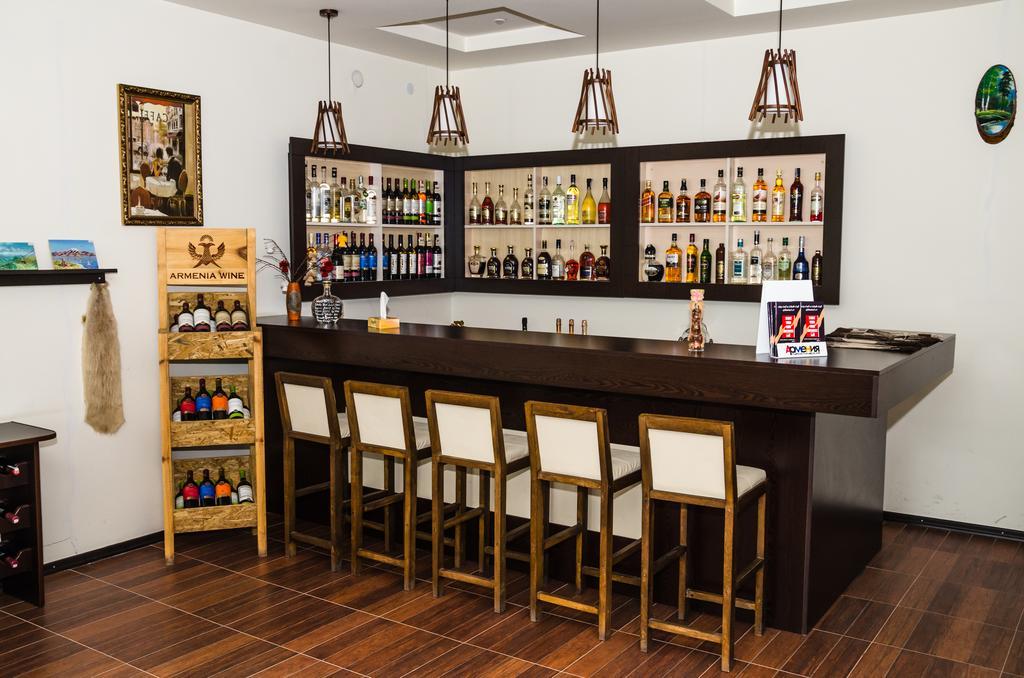 גוריס Yeghevnut Hotel מראה חיצוני תמונה
