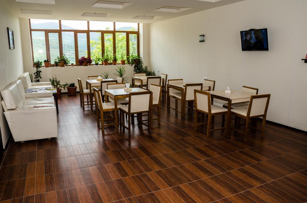 גוריס Yeghevnut Hotel מראה חיצוני תמונה