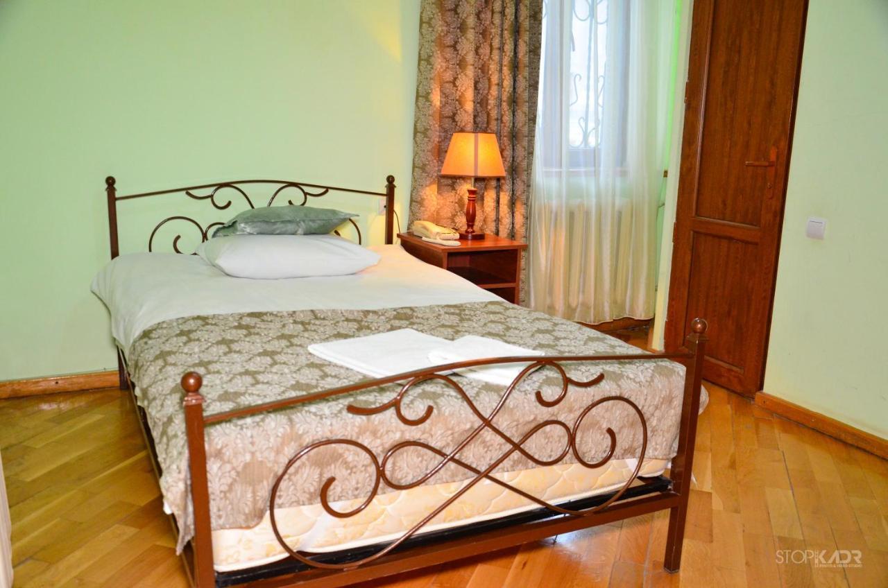 גוריס Yeghevnut Hotel מראה חיצוני תמונה